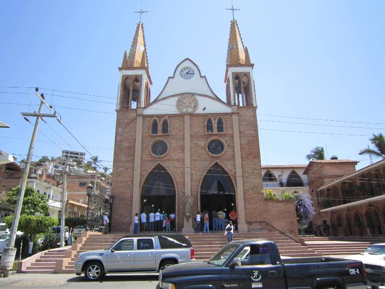 puerto vallarta church our lady of refuge on morelos street